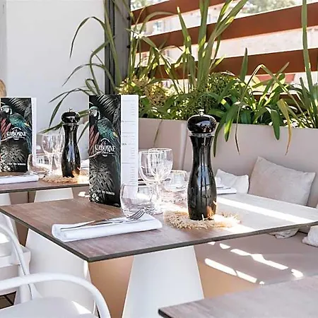 Hotel-restaurant La Caborne Hotell